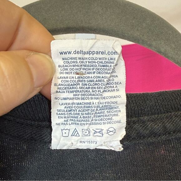 Delta Pro Weight Black T-Shirt. Pink Floyd Graphic. Size 2X. Good used condition - Picture 5 of 6